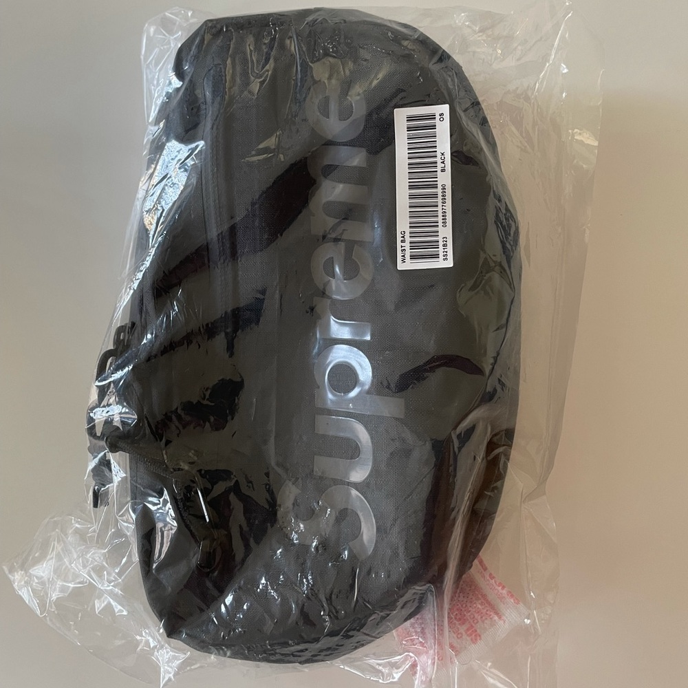 NWT Black Supreme Waist Bag SS21
